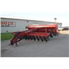 Image 2 : CIH 5400 15' NT drill with 5000 coulter cart, markers, rear harrow