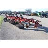 Image 3 : CIH 7500 5 furrow auto reset, vari-width, semi mount plow