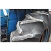 Image 9 : Universal 640 DT 4wd tractor, KMW quick attach loader, 1561 hours