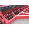 Image 11 : CIH 5100 21 run grain drill, press wheels, grass box, cylinder