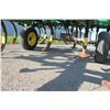 Image 15 : JD 980 27' cultivator, 5 bar spike harrow, late model