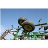 Image 20 : JD 980 27' cultivator, 5 bar spike harrow, late model