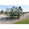 Image 6 : JD 980 27' cultivator, 5 bar spike harrow, late model