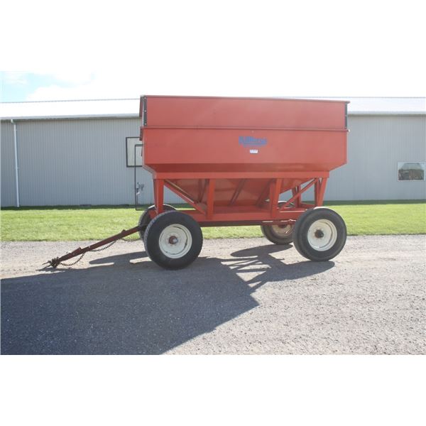 Kilbros 385 gravity wagon, 12 ton Double Reach running gear