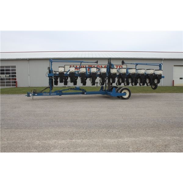 Kinze 3600 12/23 Planter, ground drive, KPM III monitor, corn & bean meters, new Keaton seed firmers