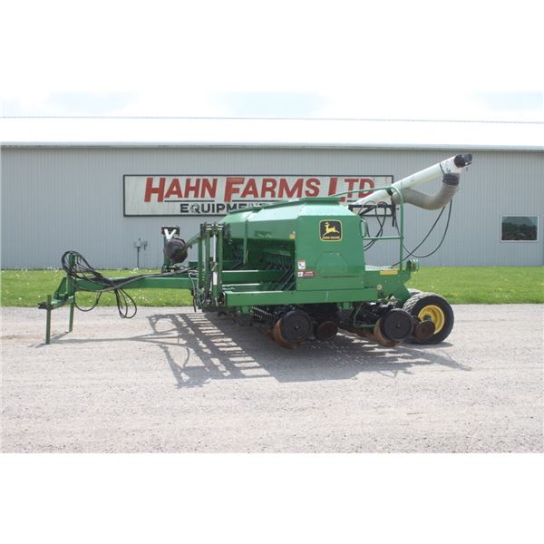 JD 1560 20' no-till drill, Market fill auger, Marchand markers, 2pth, UPGRADED1590 Boots, local unit
