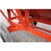 Image 10 : Bruns 400 bu gravity wagon, Horst 12 ton under carriage