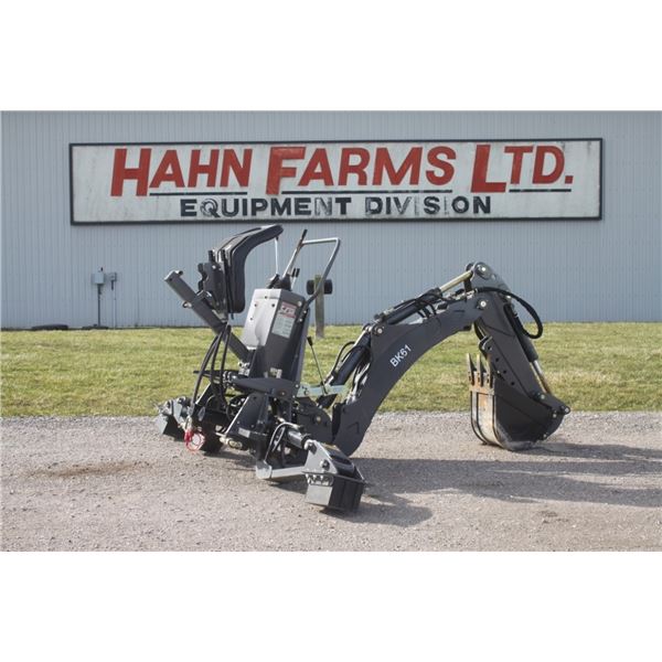 BE BK61, 3pth backhoe attachment, digging bucket, 6' 4" dig depth