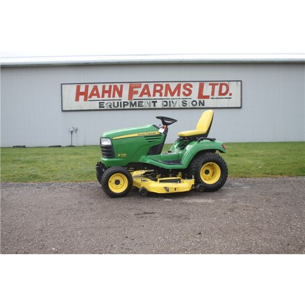 JD X728 4wd lawn tractor, Edge 62" deck, 249 hours