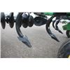Image 13 : JD 512 7 shank disc ripper, 17'6", hyd folding rear gang