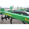 Image 15 : JD 512 7 shank disc ripper, 17'6", hyd folding rear gang