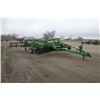 Image 4 : JD 512 7 shank disc ripper, 17'6", hyd folding rear gang