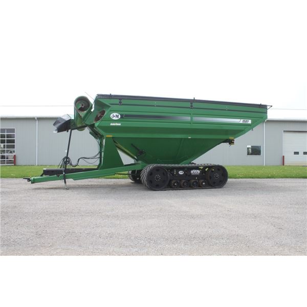 J& M 1501-22T 1500 bu grain cart, StormTracker tracks system, New Tracks