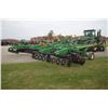 Image 22 : JD 2623 VT 30' 8" vertical till disc, hyd leveling, hydraulic down force rear crumbler