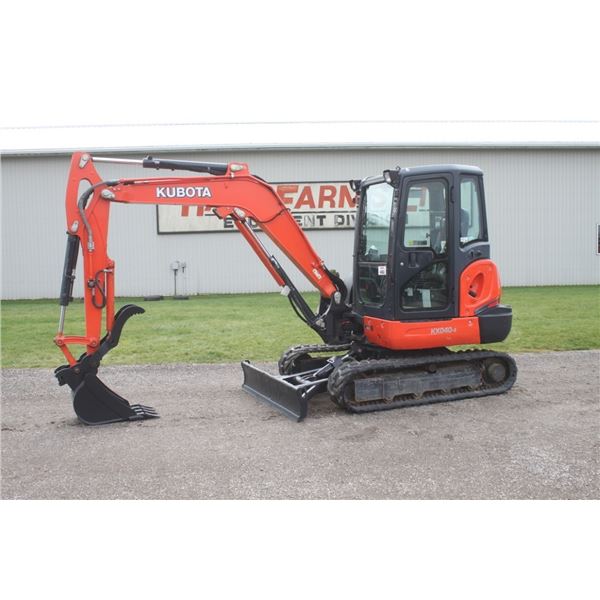 2019 , Kubota KX040-4 excavator, cab, air, 2351 hours