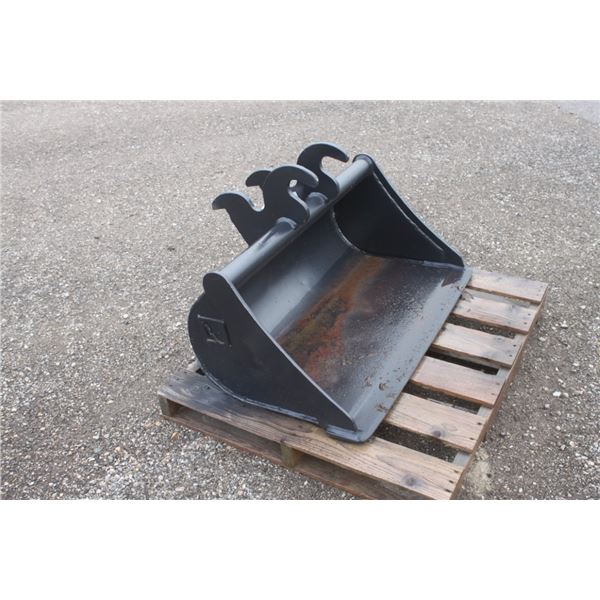 Rivard 42" ditching bucket to fit Kubota excavator