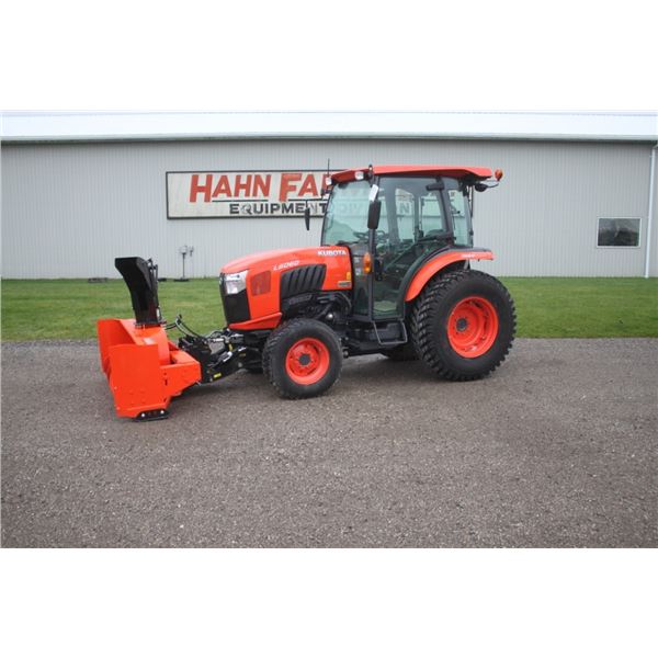 Kubota L6060 4wd tractor, New Kubota L4479 front mount snowblower, 1599 hours