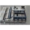 Image 2 : GRYB hydraulic thumb assembly to fit excavator, part number P4B075-36L-Q80-B
