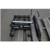 Image 4 : GRYB hydraulic thumb assembly to fit excavator, part number P4B075-36L-Q80-B