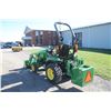 Image 8 : JD 2025R 4wd compact tractor, 120R loader, 196 hours