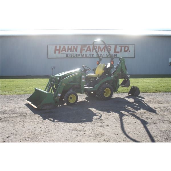JD 1025R 4wd compact tractor, 120R loader, 260B backhoe attachment with thumb, 381 hours