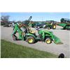 Image 5 : JD 1025R 4wd compact tractor, 120R loader, 260B backhoe attachment with thumb, 381 hours