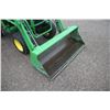 Image 13 : JD 2320 4wd compact tractor, rops, hydro, loader