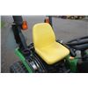 Image 14 : JD 2320 4wd compact tractor, rops, hydro, loader