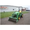 Image 2 : JD 2320 4wd compact tractor, rops, hydro, loader