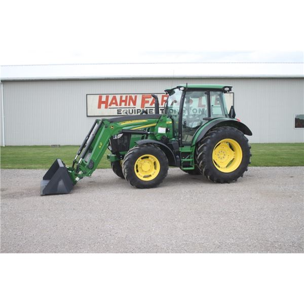 JD 5090R 4wd tractor, cab, air, Q4S self-leveling loader, only 917 hours