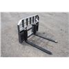 Image 3 : Challenger 3700 lbs standard pallet fork, 42" tines, universal skidsteer QT, New and Unused