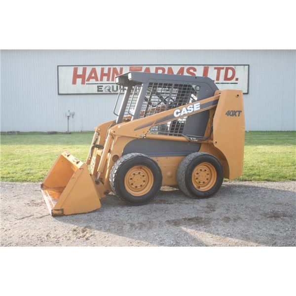 Case 40XT skidsteer, rops, 1972 hours