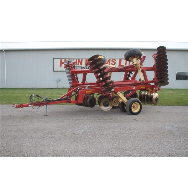 Kraus 7300 18' hydraulic folding rock flex disc, low acres