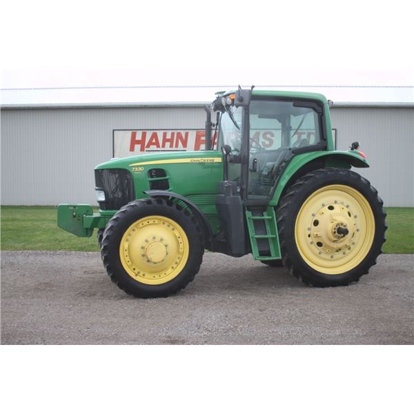 JD 7330 Premium 4wd tractor, cab, air, IVT