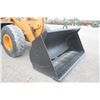 Image 14 : Case 721 E 4 wd wheel loader, cab, air, coupler, scales