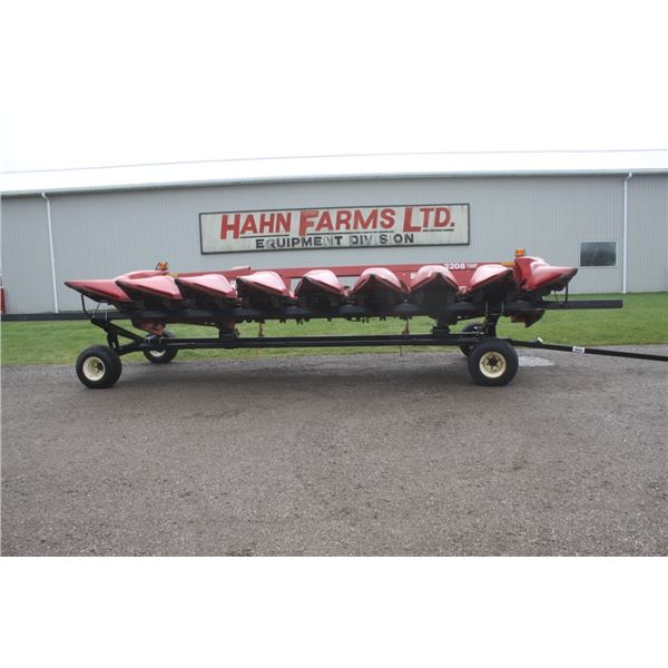CIH 2208 8 row corn head, knife rolls (Header Carrier Wagon IS NOT INCLUDED)