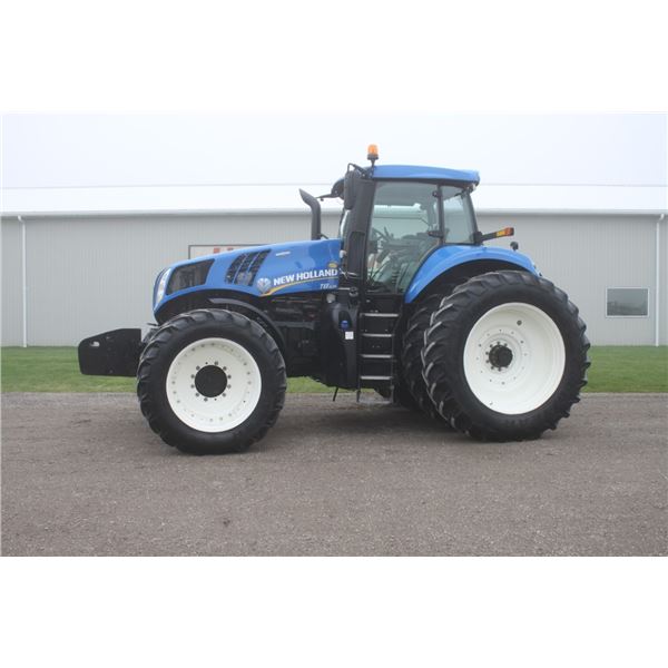 New Holland T8.435 4wd tractor, luxury cab, air, 50K CVT, 1 year engine warranty, 2155 hours