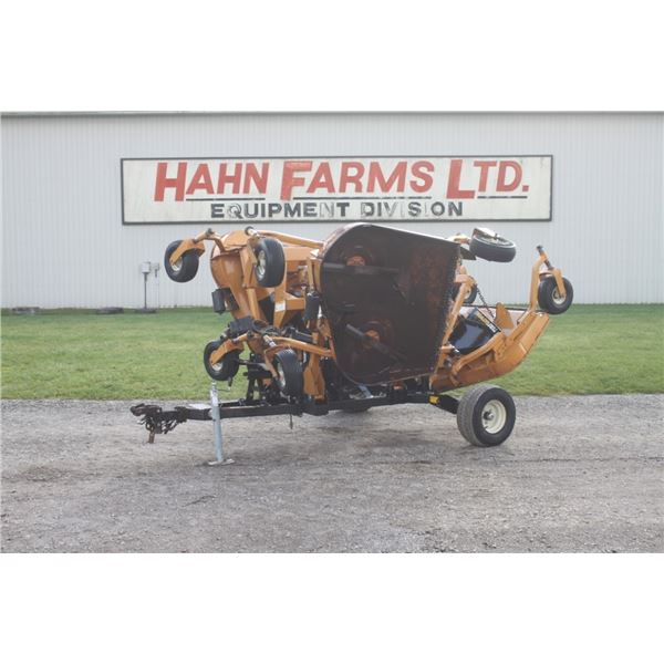 Woods 7144 RD hydraulic folding triplex finishing mower, rear discharge, with extra blades