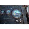 Image 16 : MF 255 2wd tractor, 236 loader