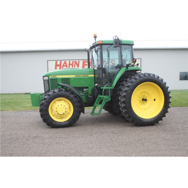 JD 7610 4wd tractor, cab, air, axle duals, 8075 hours