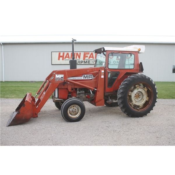 MF 285 2wd tractor, cab, air, 246 loader, 6168 hours