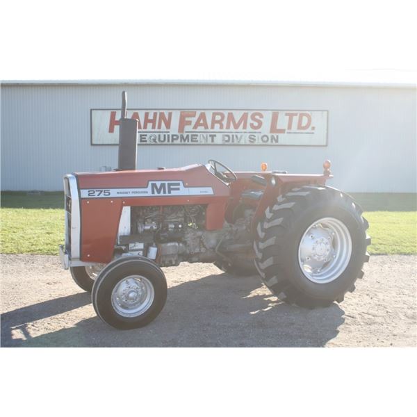 MF 275 2wd tractor, 3325 hours