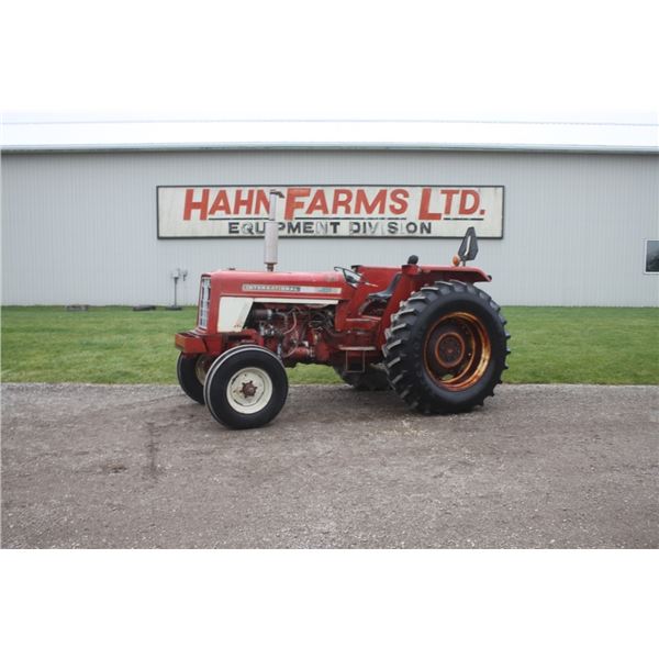 IH 574 2wd tractor, diesel, showing 1161 hours