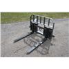 Image 2 : Challenger 3700 lbs deluxe pallet fork, 42" tines, universal skidsteer QT, New and Unused
