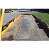 Image 7 : 22' tandem axle trailer, pinot hitch, ramps