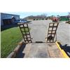 Image 8 : 22' tandem axle trailer, pinot hitch, ramps