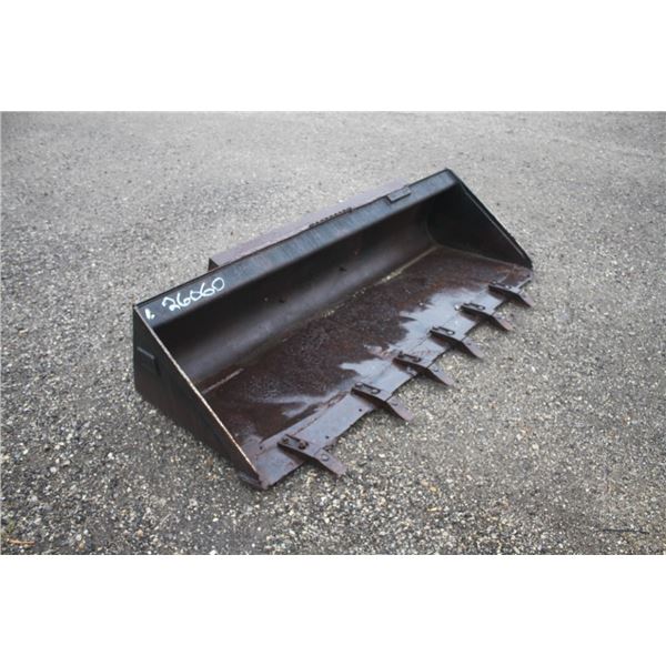 CAT 80" low profile material bucket, Frey QT