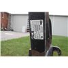Image 5 : HLA 4200 lb pallet fork, Euro coupler