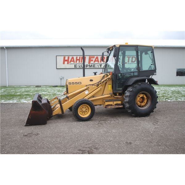 Ford 555D 2wd industrial tractor, cab, loader, factory 3pth, 5282 hours