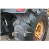 Image 20 : Ford 555D 2wd industrial tractor, cab, loader, factory 3pth, 5282 hours
